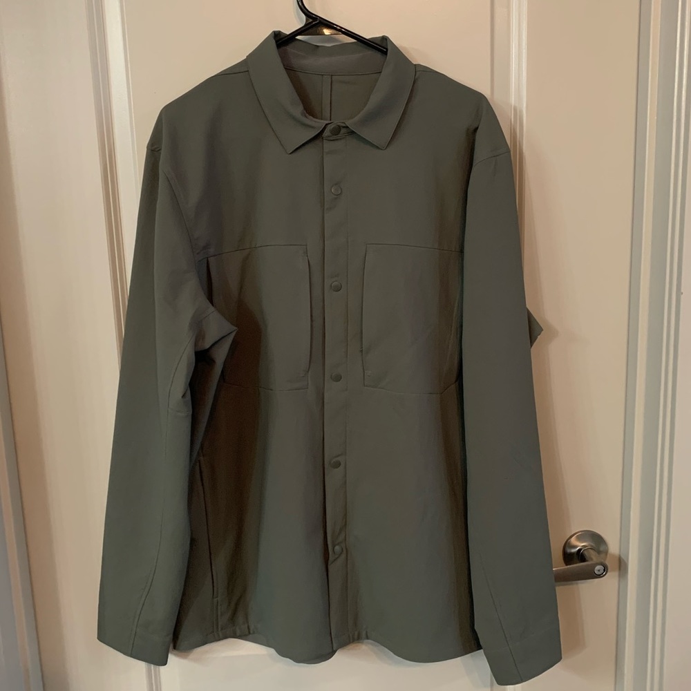 lululemon athletica Men's Olive Green Button-Up Shirt